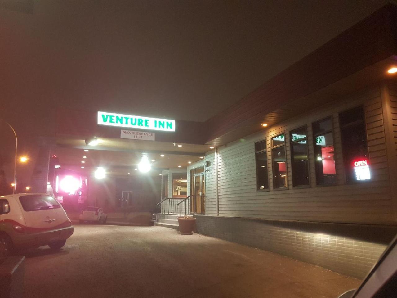 Venture Inn Hotel Saskatoon Exteriör bild